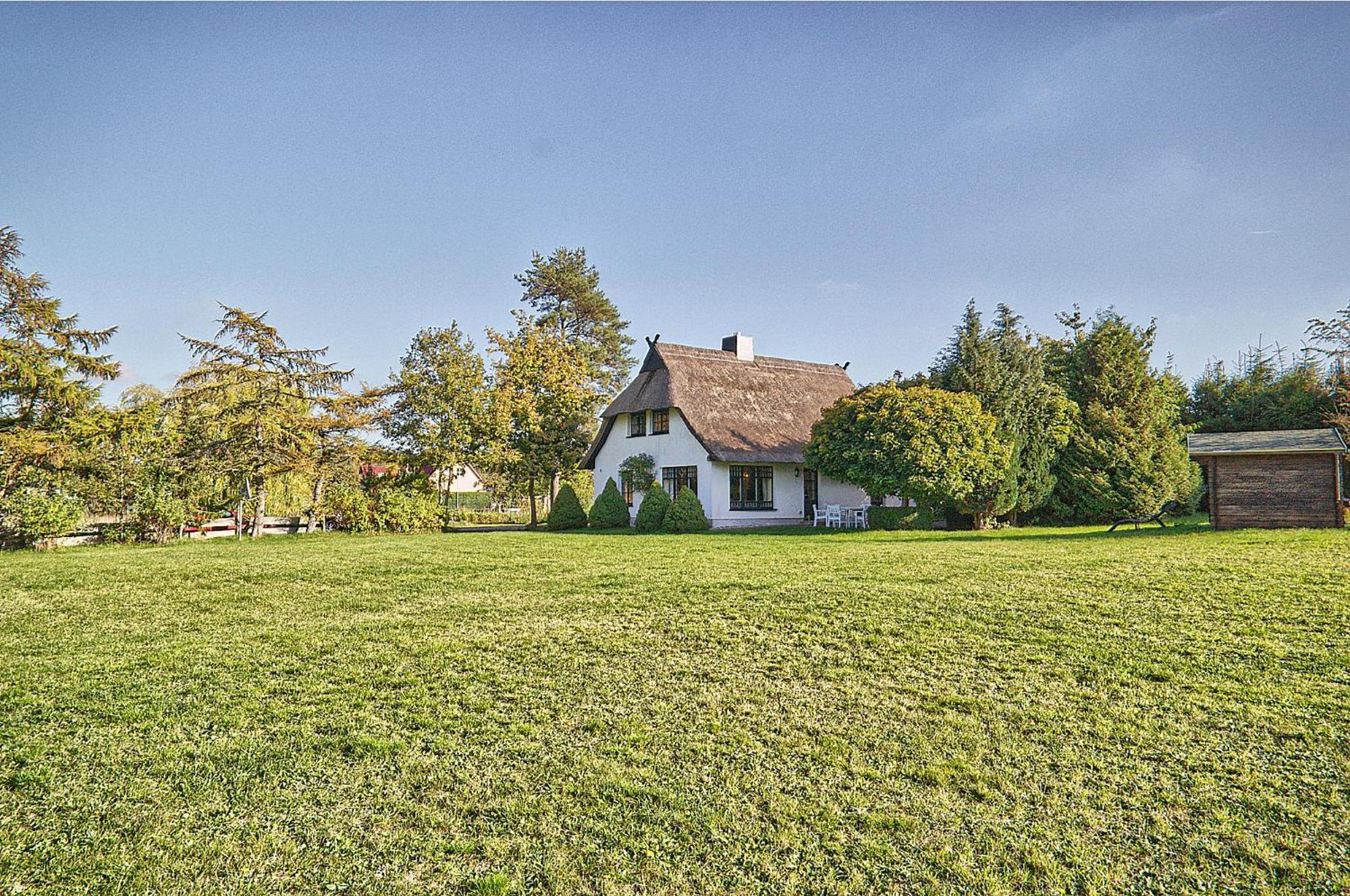 Reetdachhaus Mit Grossem Garten Und Kamin Marlow Exterior foto
