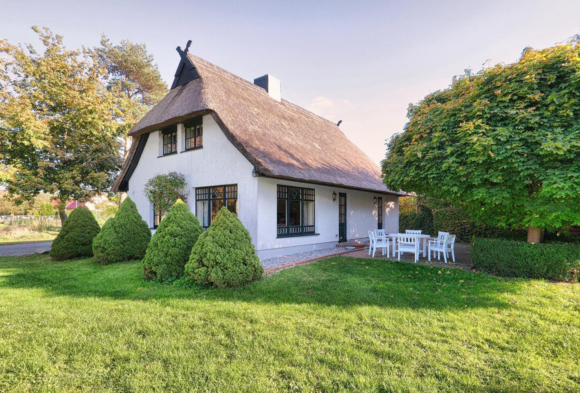 Reetdachhaus Mit Grossem Garten Und Kamin Marlow Exterior foto